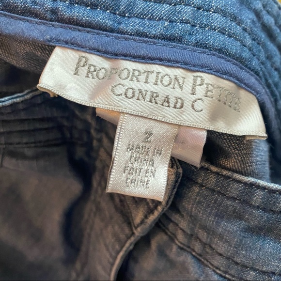 Low-waist y2k flared jeans (petite) - Picture 3 of 4